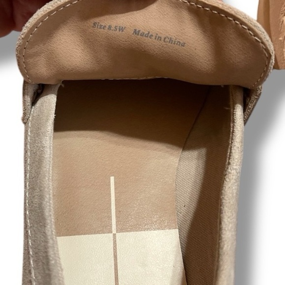 Dolce Vita Women's Elias Lug Sole Tailored Suede Loafer Tan Size 8.5 Wide - Picture 7 of 9